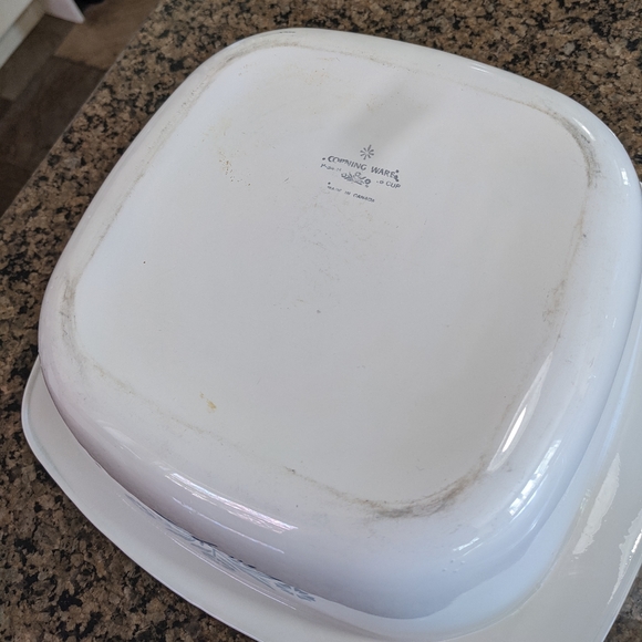 Vintage Corningware Blue Cornflower Dutch Oven - Picture 3 of 4